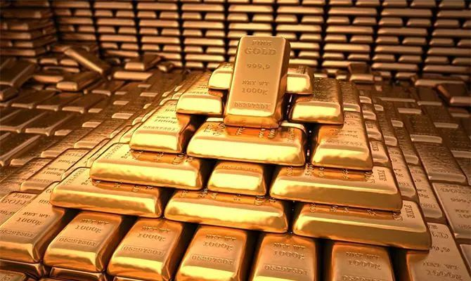 美职位空缺数据提振美元，黄金多头遇阻震荡待突破